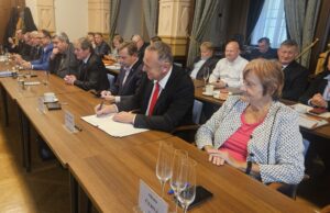 Sjednána Podniková kolektivní smlouva Správy železnic, státní organizace, na rok 2025