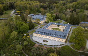 Zámek Kozel Šťáhlavy